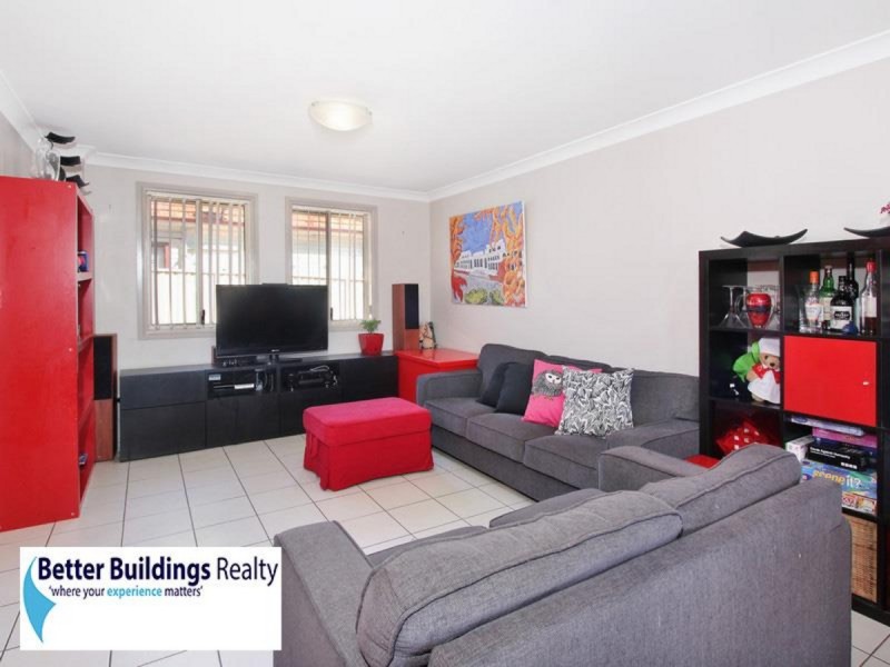 2/23 Harold Street, Guildford NSW 2161